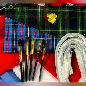Mac bag and a set of  brushes